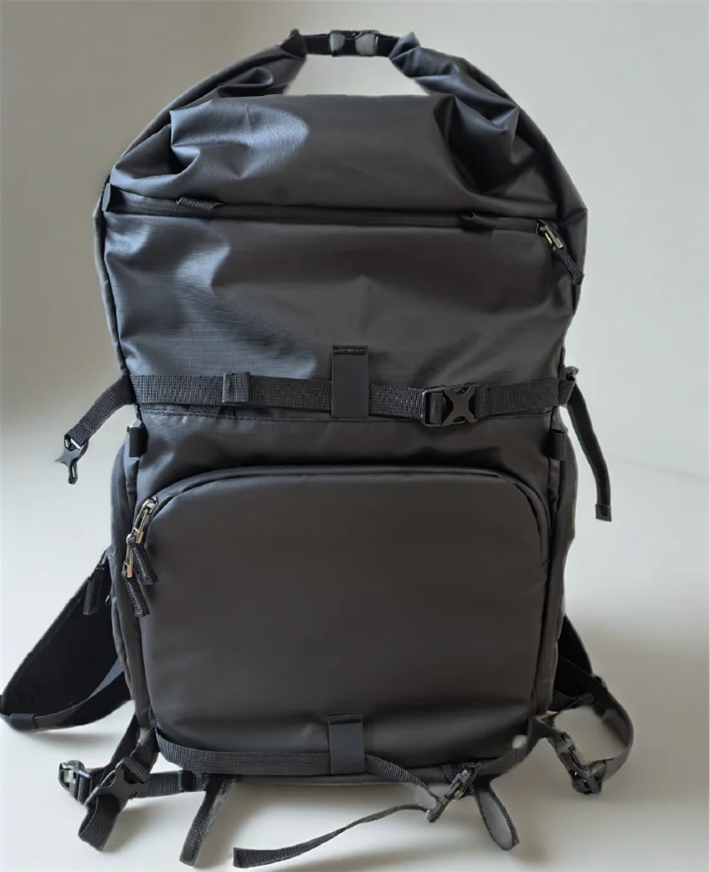 Hiking Digital Gear & Camera Bag for Optimal Portability in Outdoor Adventures - Image 3
